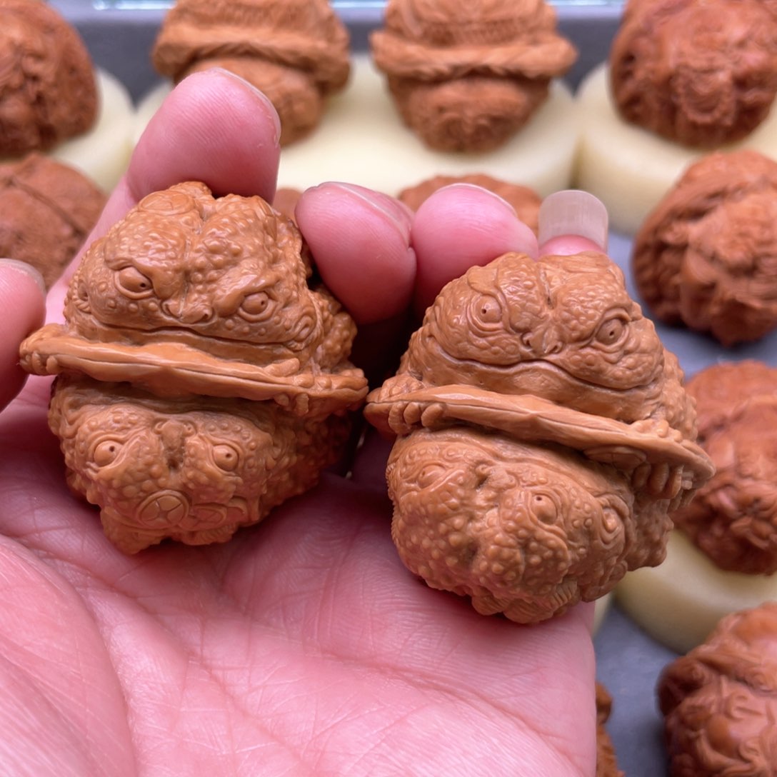 核桃手串/手链雪**哥金蝉蛤蟆头