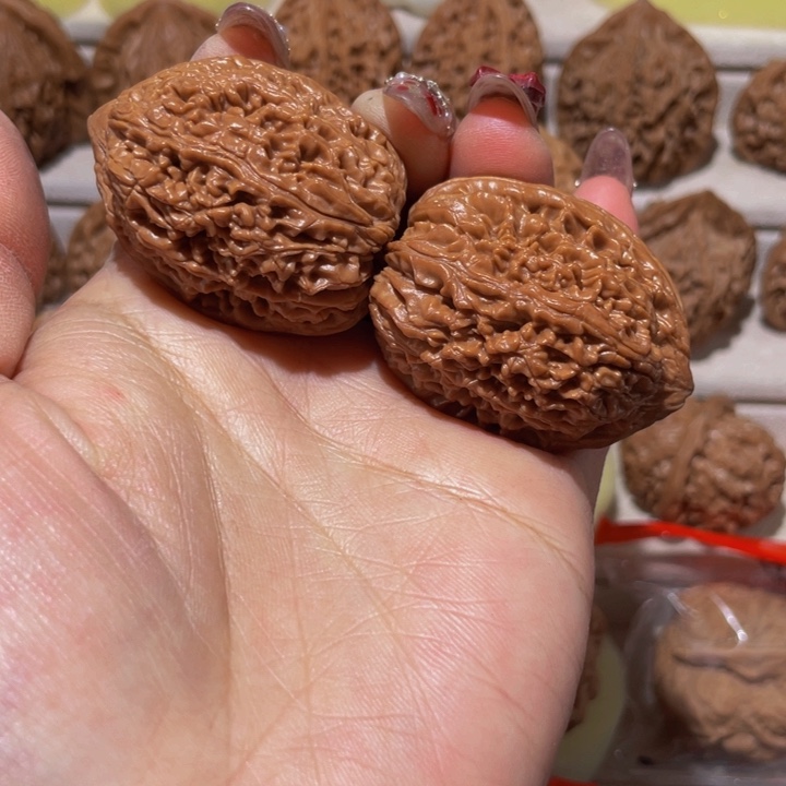 【闪购商品】文玩核桃把件牡*园蒜头