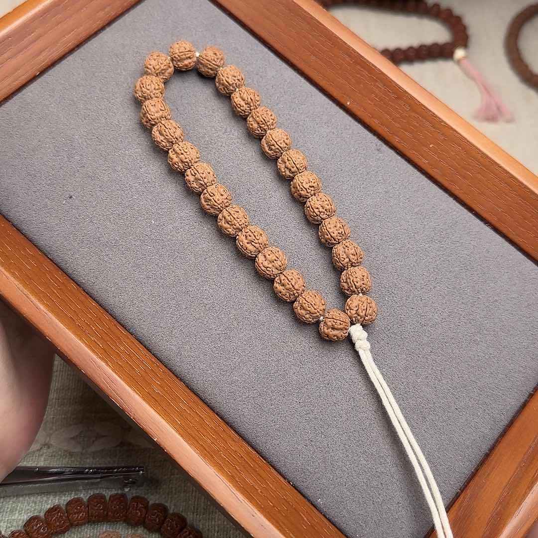 【闪购商品】金刚菩提吊坠10.2梅花