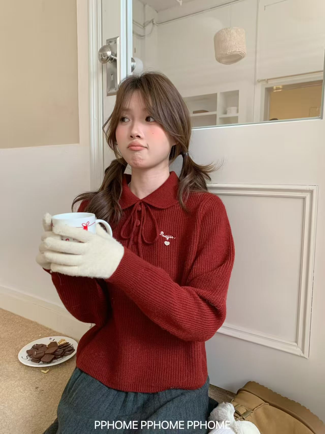 可爱娃娃领系带蝴蝶结翻领毛衣女秋冬温柔风减龄刺绣针织衫短上衣