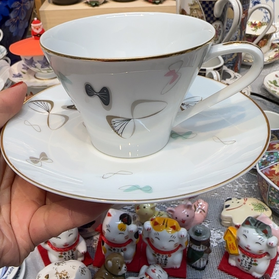 茶盏微瑕咖啡杯里的咖啡是我的