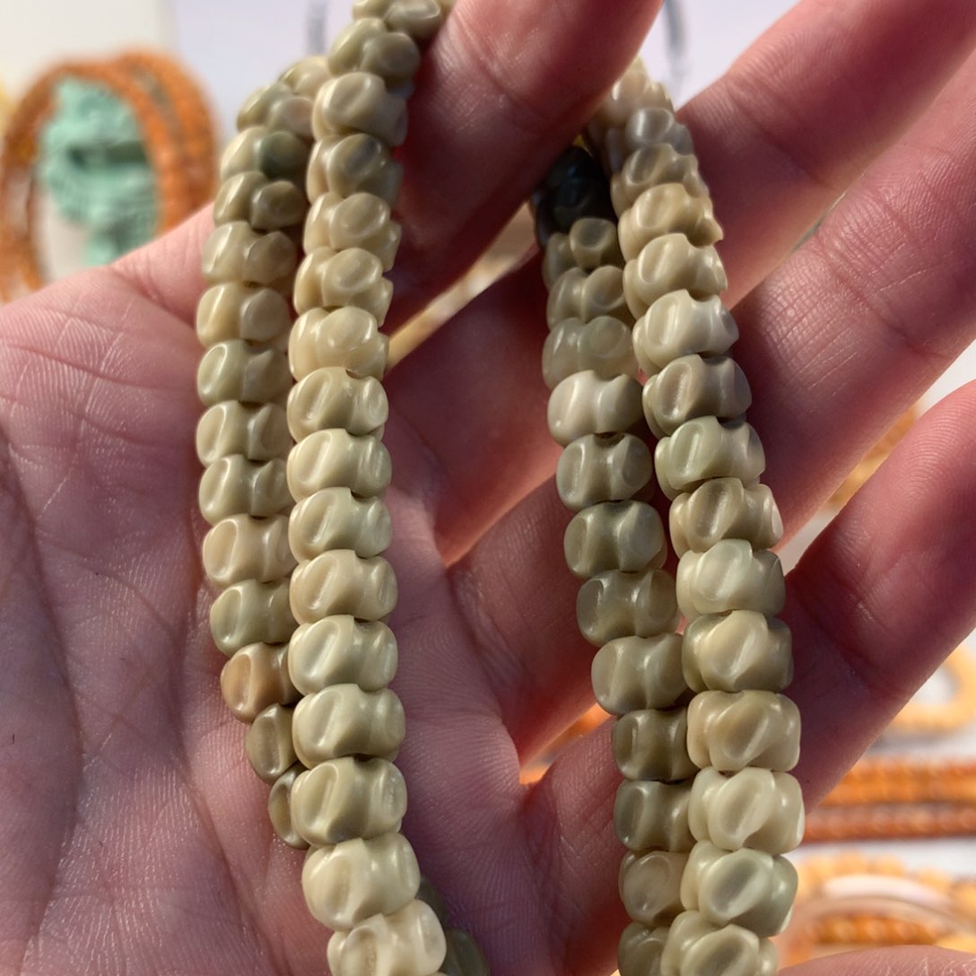 星月菩提吊坠特卡9青龙手持（微瑕）