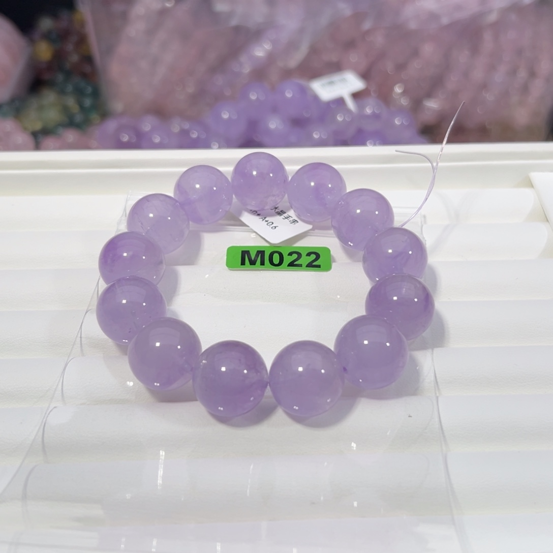 水晶天然默认微瑕未镶嵌吖**！