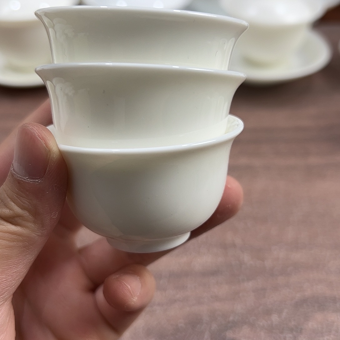 譕白德化白瓷茶具