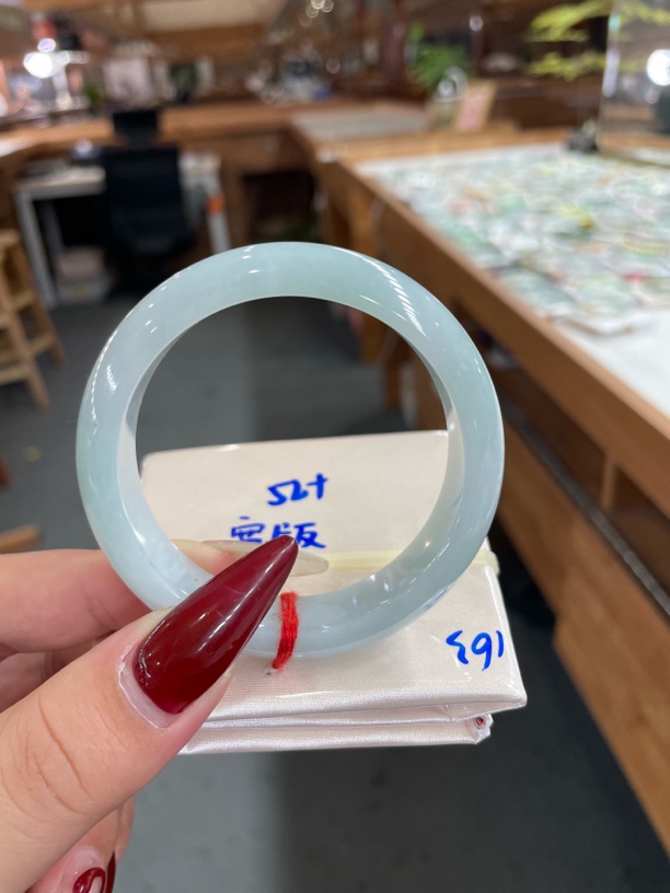 翡翠手镯宽版正圈