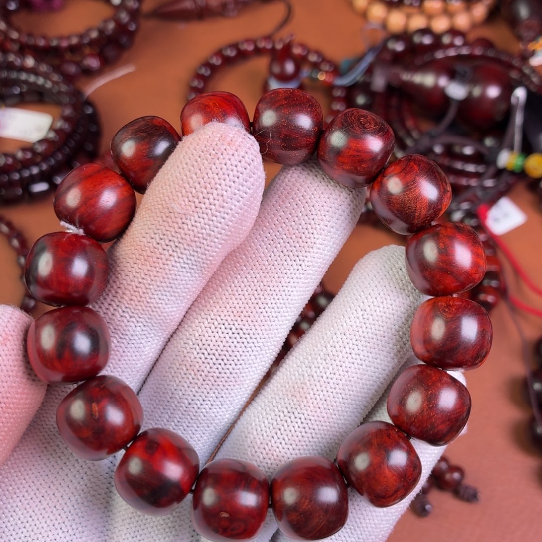 槛***人手串/手链小叶紫檀无胶无蜡1314微瑕款