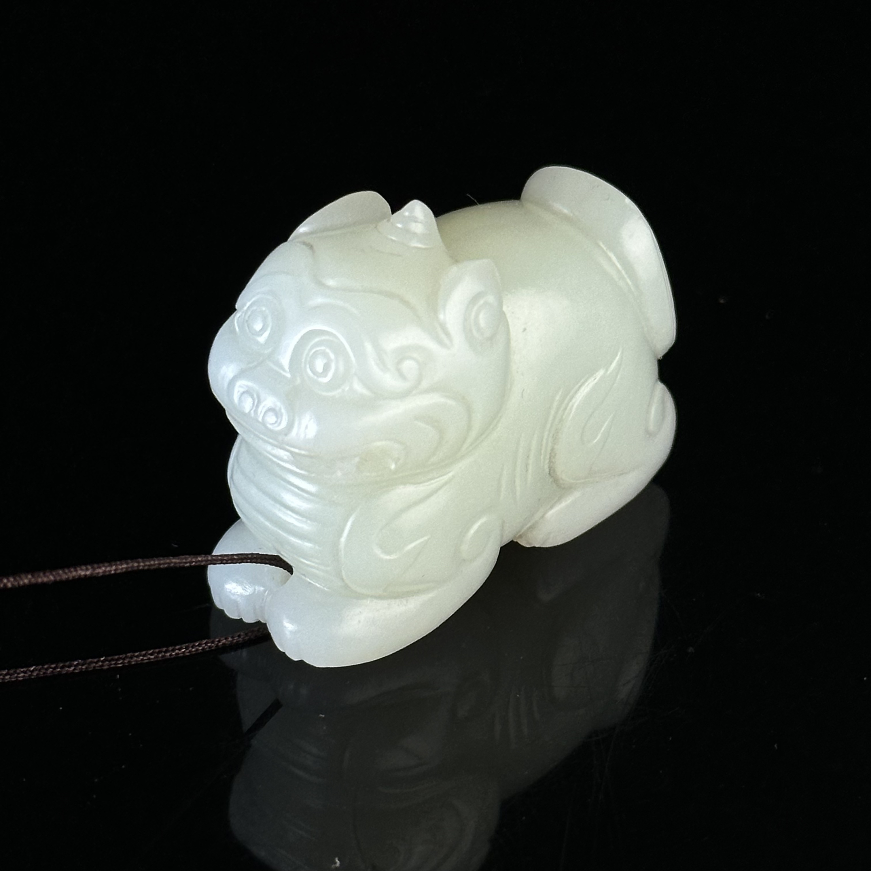 清和田玉瑞兽纹把件 ZR300115007*【上海兰馨】