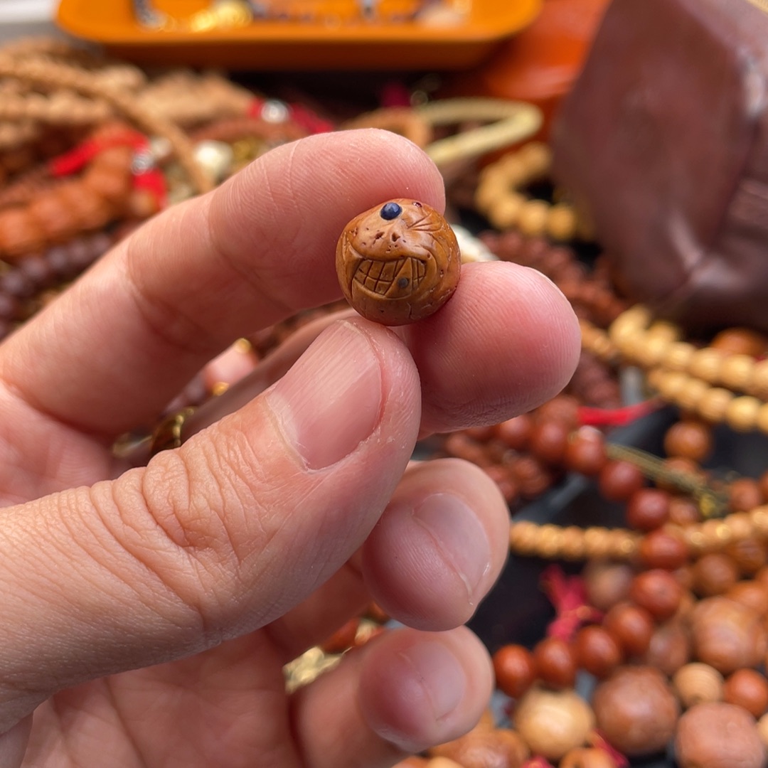 草珠菩提吊坠凤眼