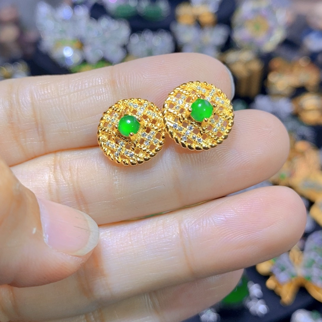 翡翠耳钉银S925镶嵌天然翡翠