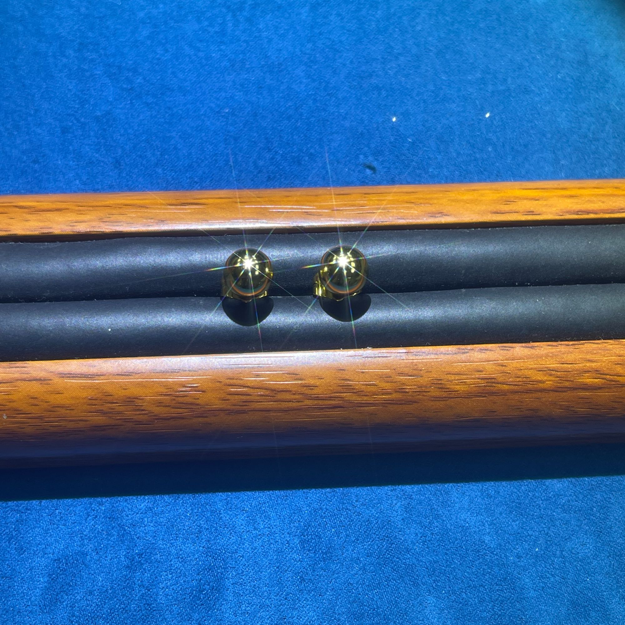 s9791黄色光面圆珠耳钉多样性发货