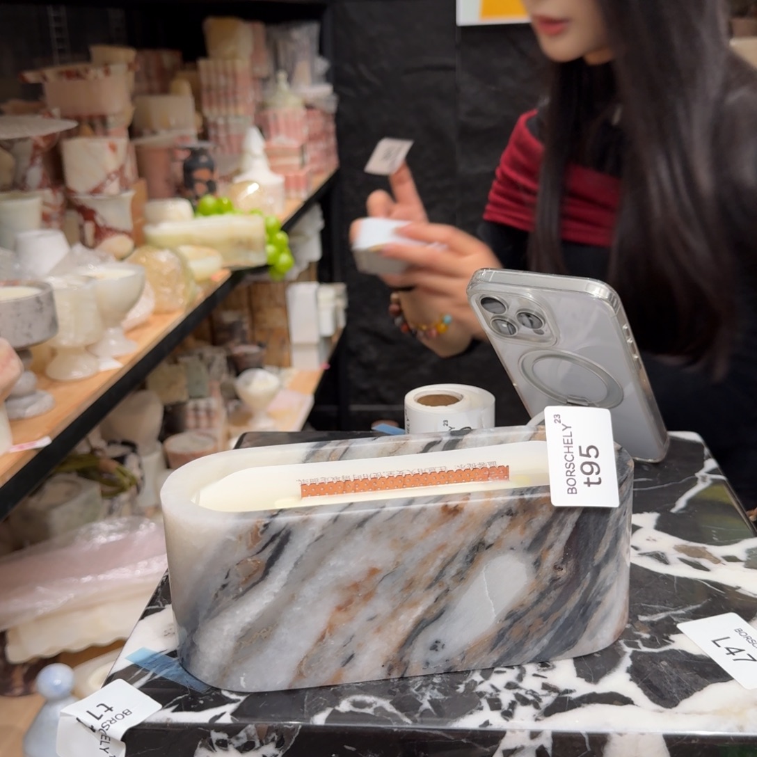 大理石t95。    爱。         