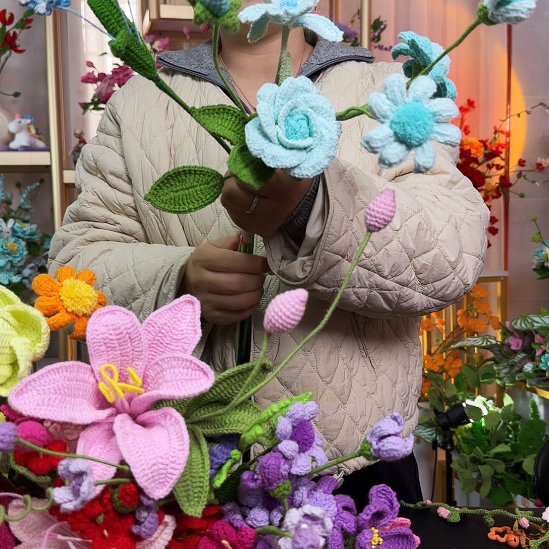 手工钩织设计花束