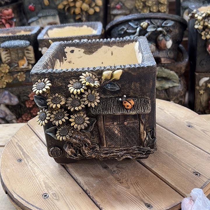 青藤多肉花盆百搭