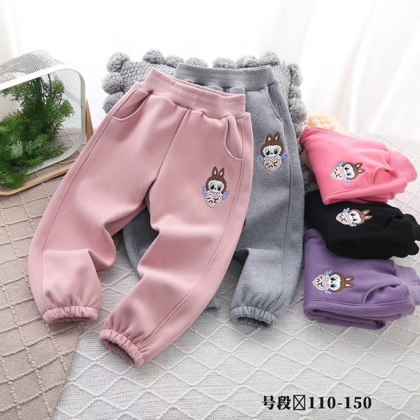 冬季彩色拉布布刺绣加绒宽松运动卫裤