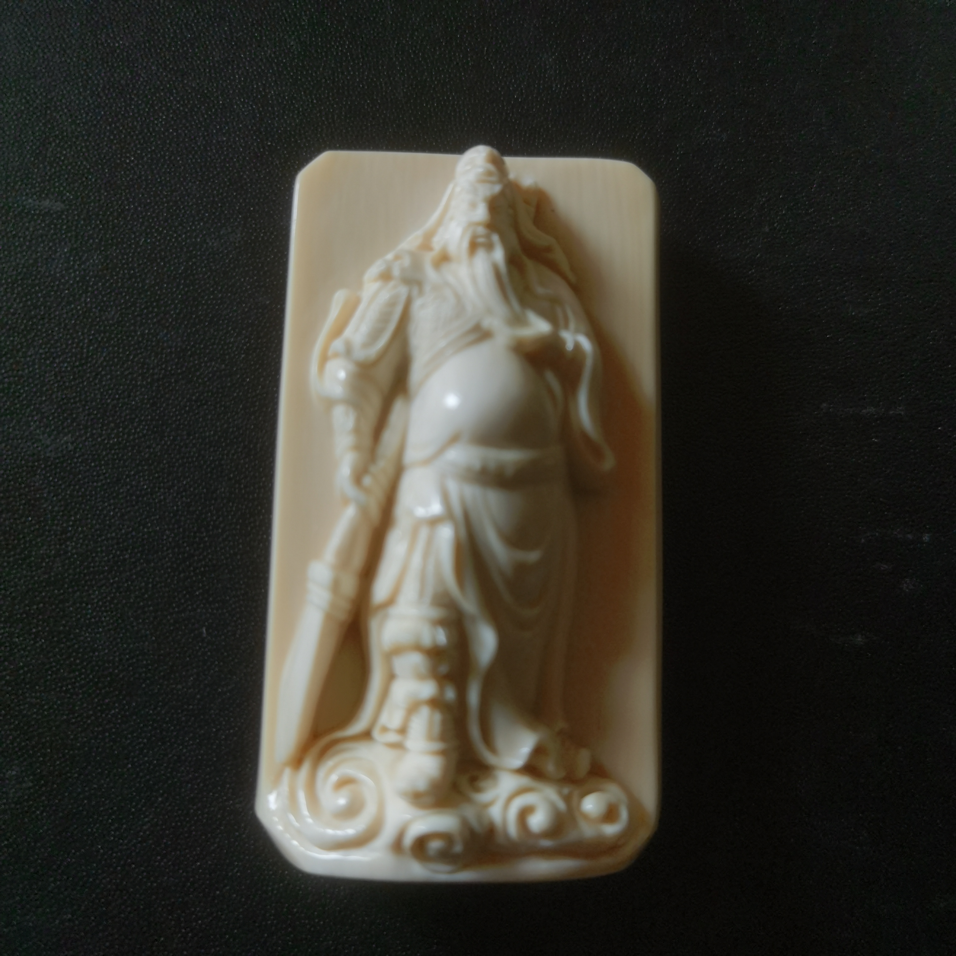 猛犸雕刻把件kk239