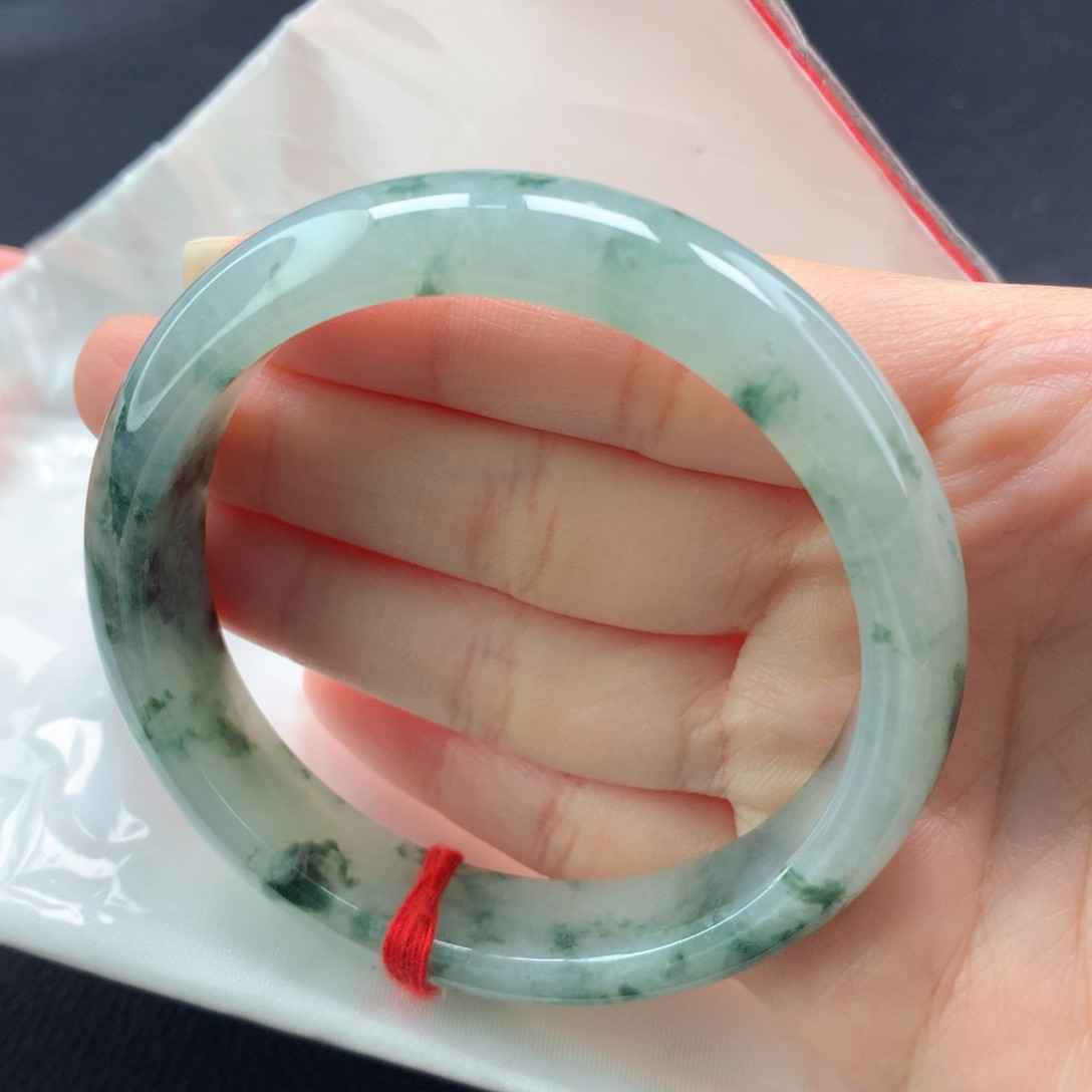翡翠手镯未镶嵌（4号）
