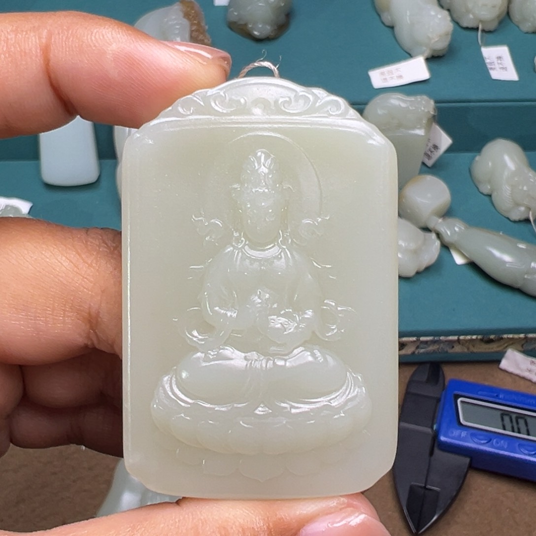 和田玉颈饰未镶嵌开*