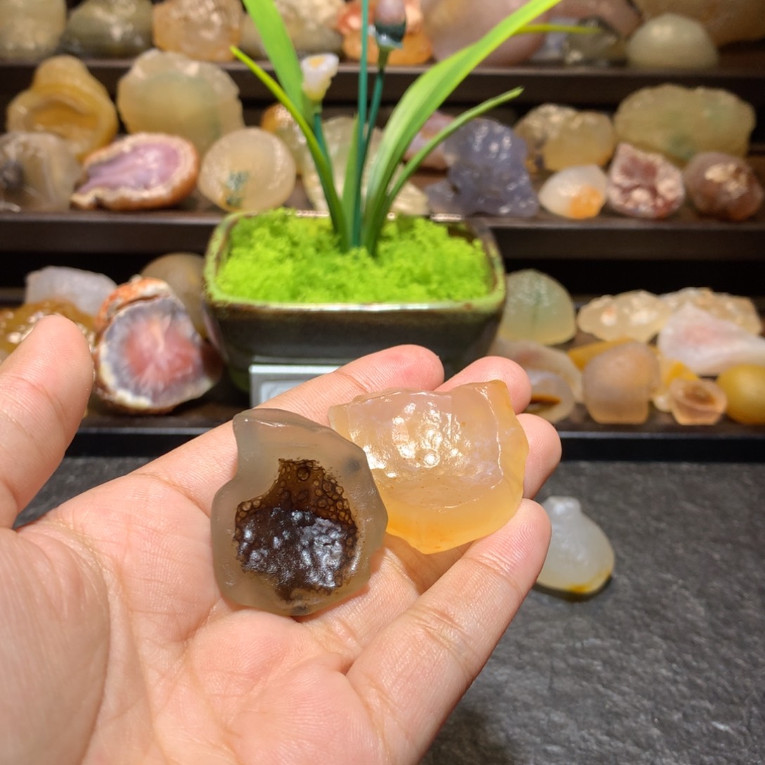 玛瑙/玉髓未镶嵌颈饰