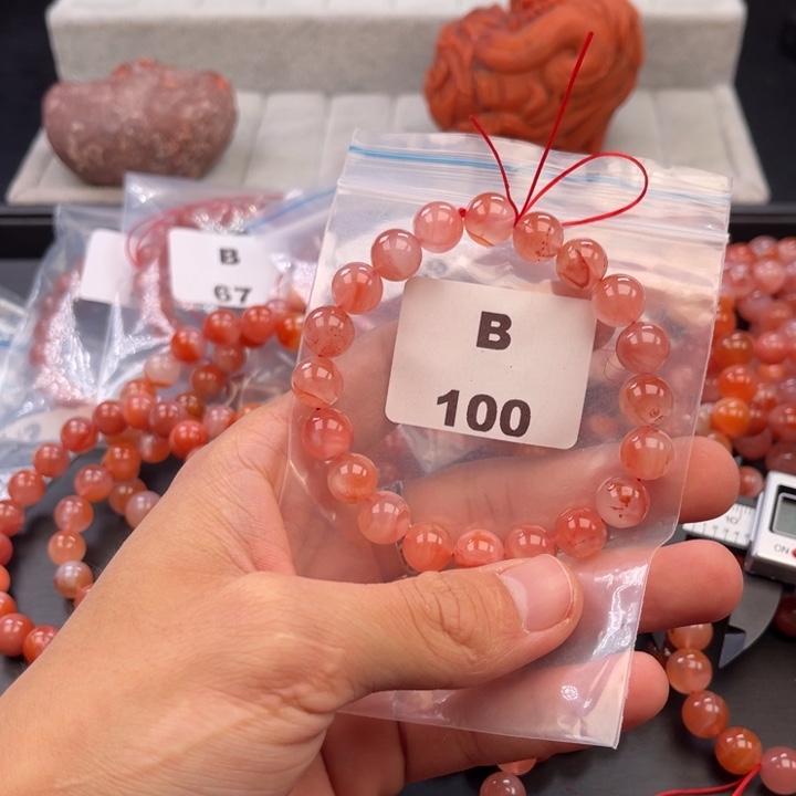 南红玛瑙未镶嵌多样性发货默认微瑕称重10mm