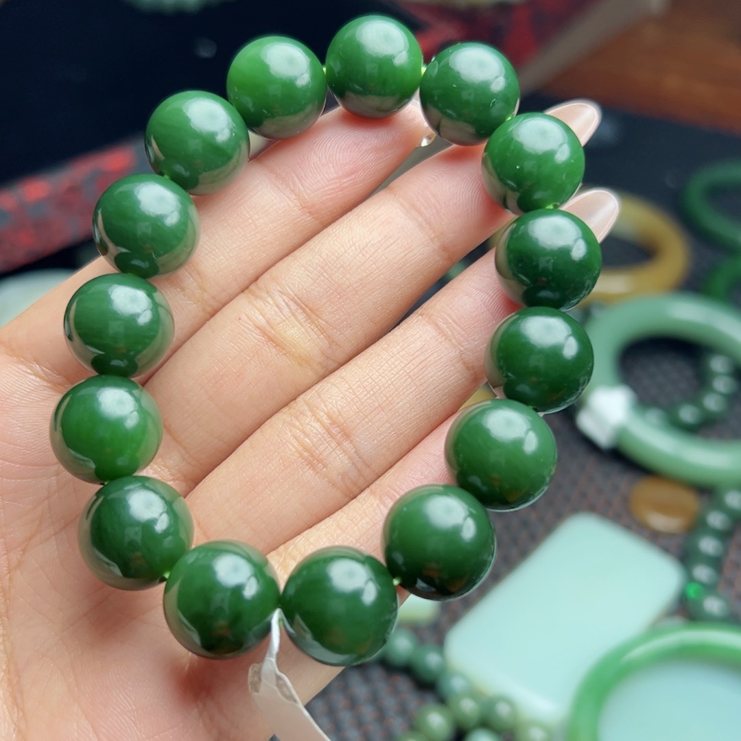 和田玉吊坠未镶嵌乐*