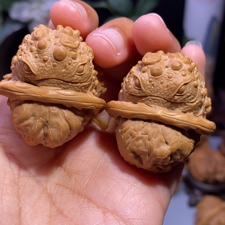 【闪购商品】核桃手串/手链手捻单面金蟾