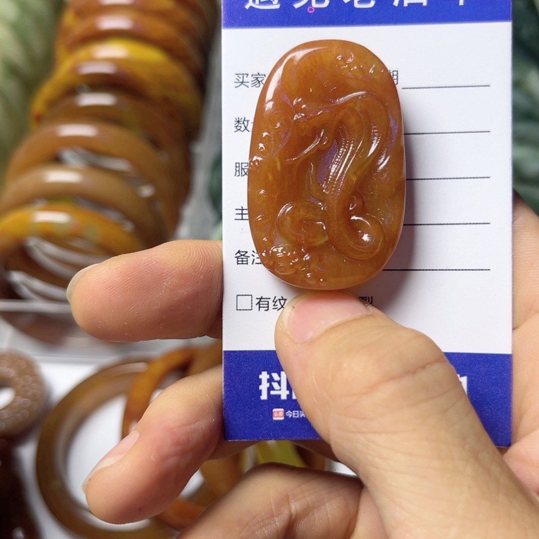 透闪石-蛇纹石玉手镯未镶嵌