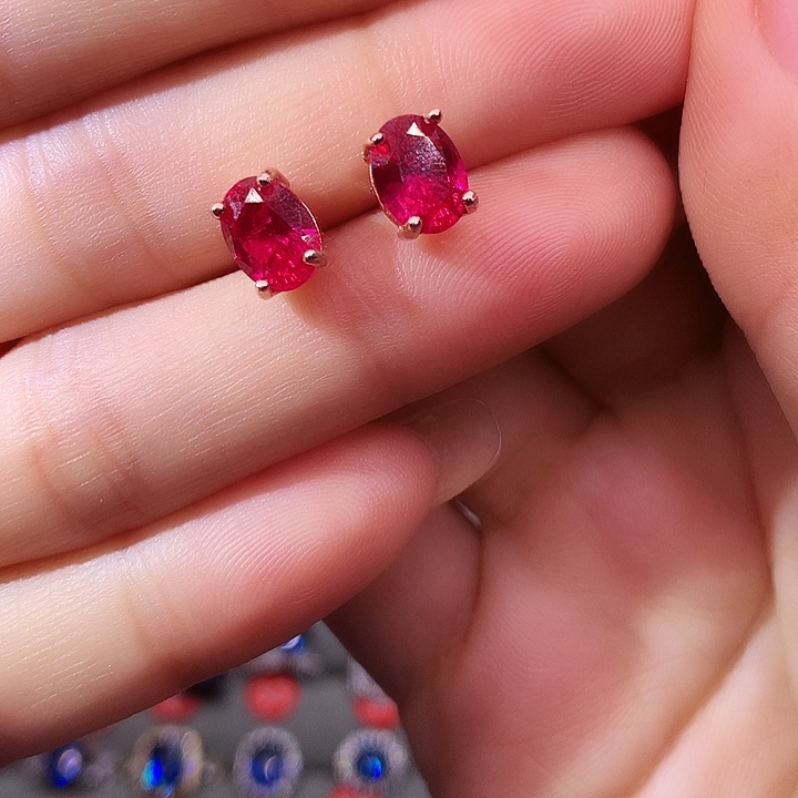 红宝石耳饰银S925镶嵌