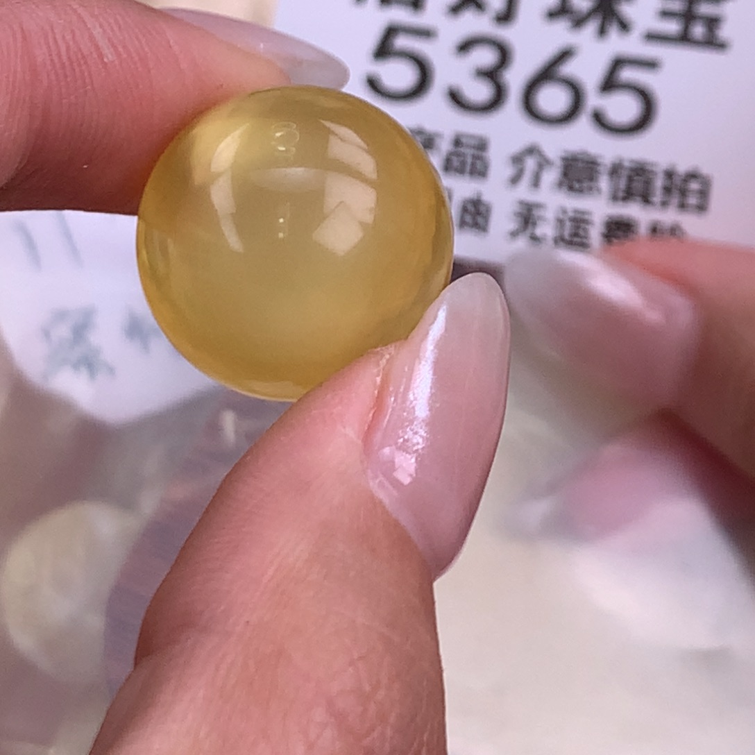 蜜蜡未镶嵌珠宝奇石19.6全品