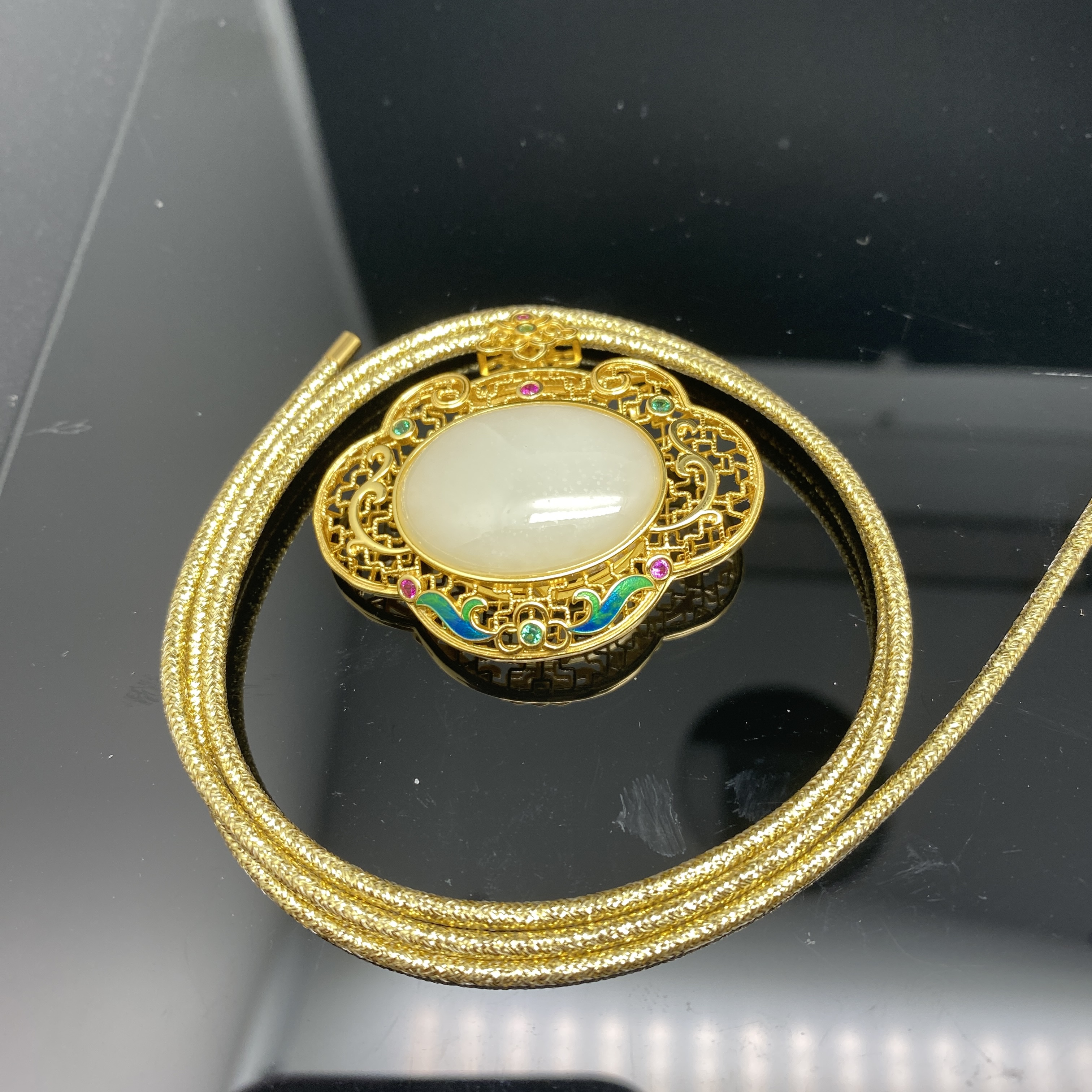 B1212GMD2063(多样性发其一）和田玉如意锁链坠