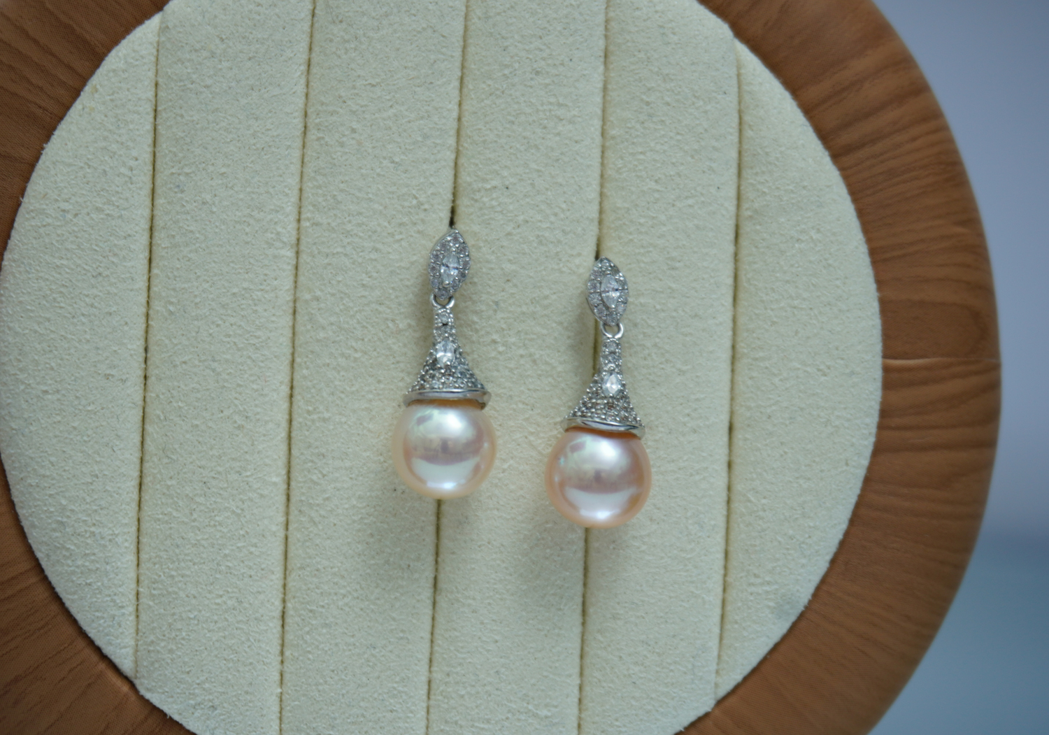 925银耳饰 s925银配件+8.5-9mm香槟色色珠珠时尚百搭款银耳饰