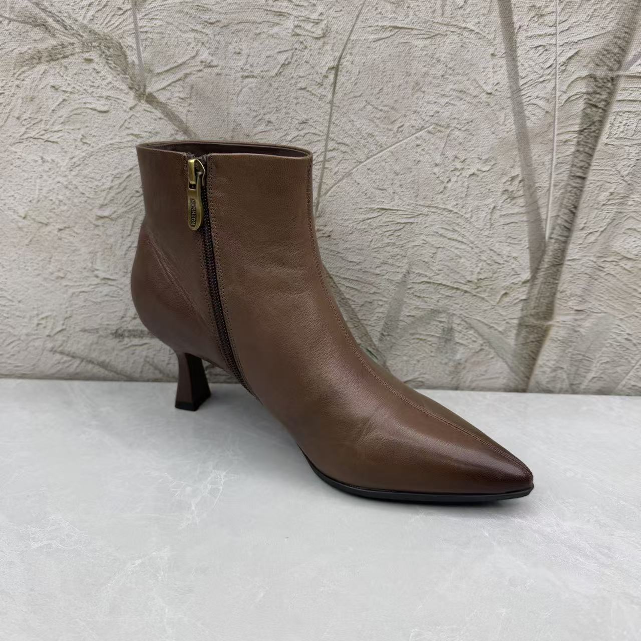 短靴女女靴子（羊皮）女 E885 绒