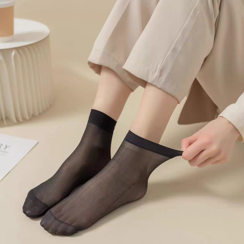 【馨梦系列】女夏季清凉黑肤色丝薄袜短款