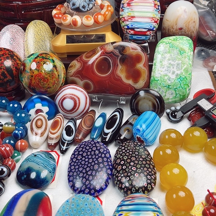 玛瑙/玉髓未镶嵌珠宝奇石