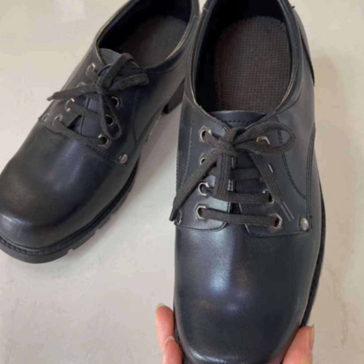 002老式（皮鞋）黑色 有排气孔《皮鞋码 正码正拍》