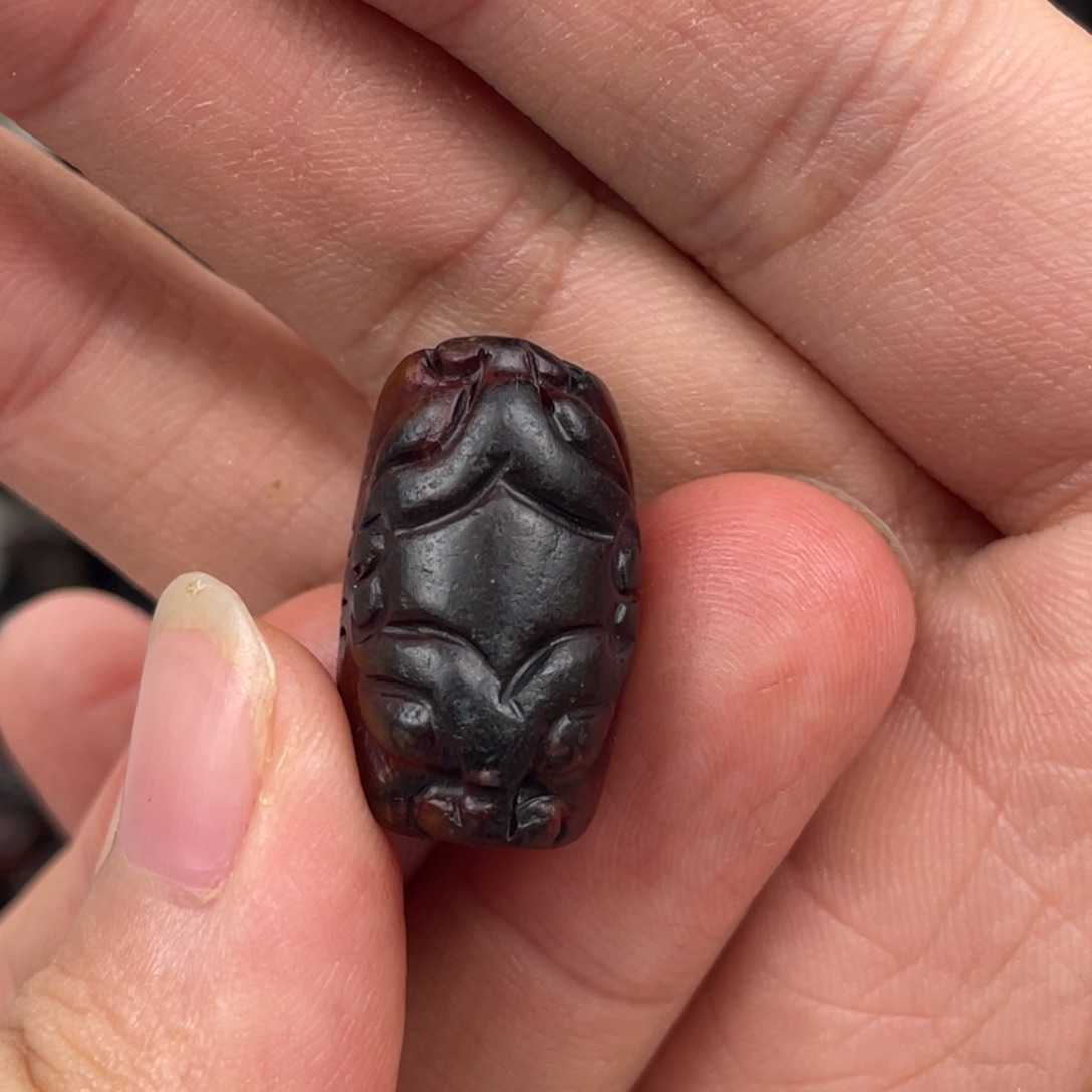 和田玉（糖玉）颈饰未镶嵌