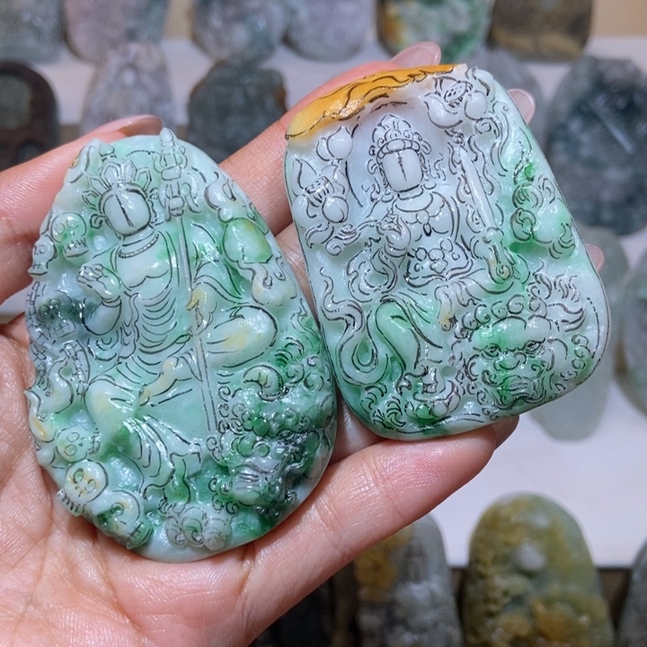 牛***歌定制翡翠未镶嵌定制翡翠a货