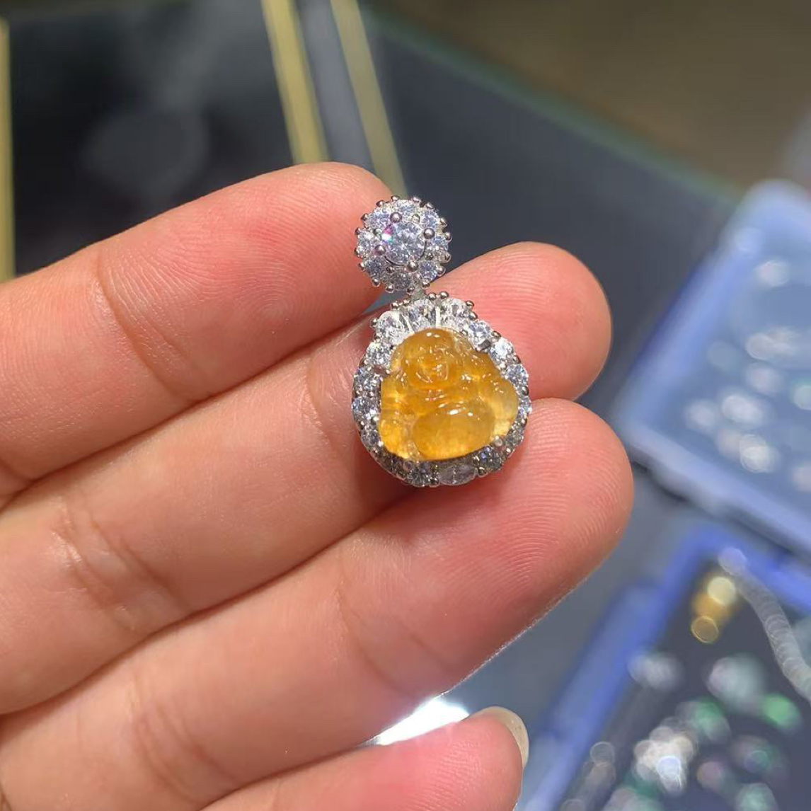 缅甸天然a货翡翠黄翡佛公吊坠（不含链子）