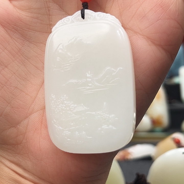 和田玉颈饰未镶嵌