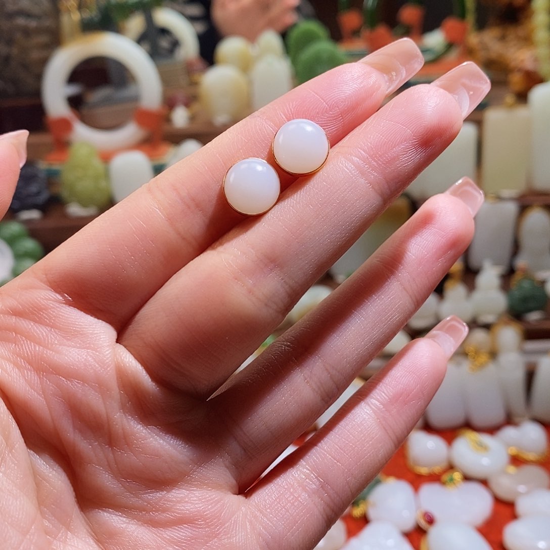 和田玉耳饰18K金镶嵌小*6