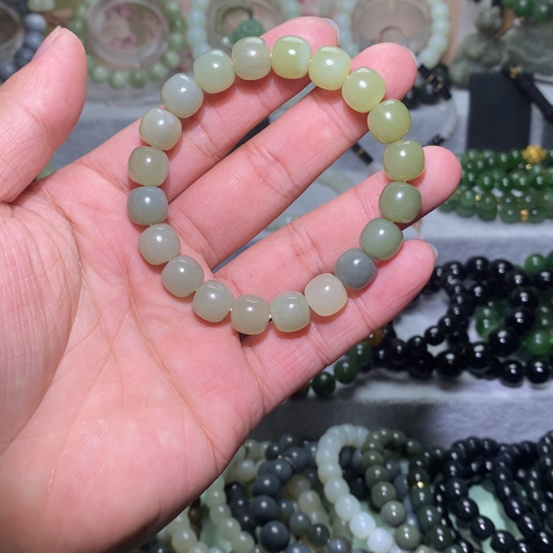 和田玉未镶嵌手链