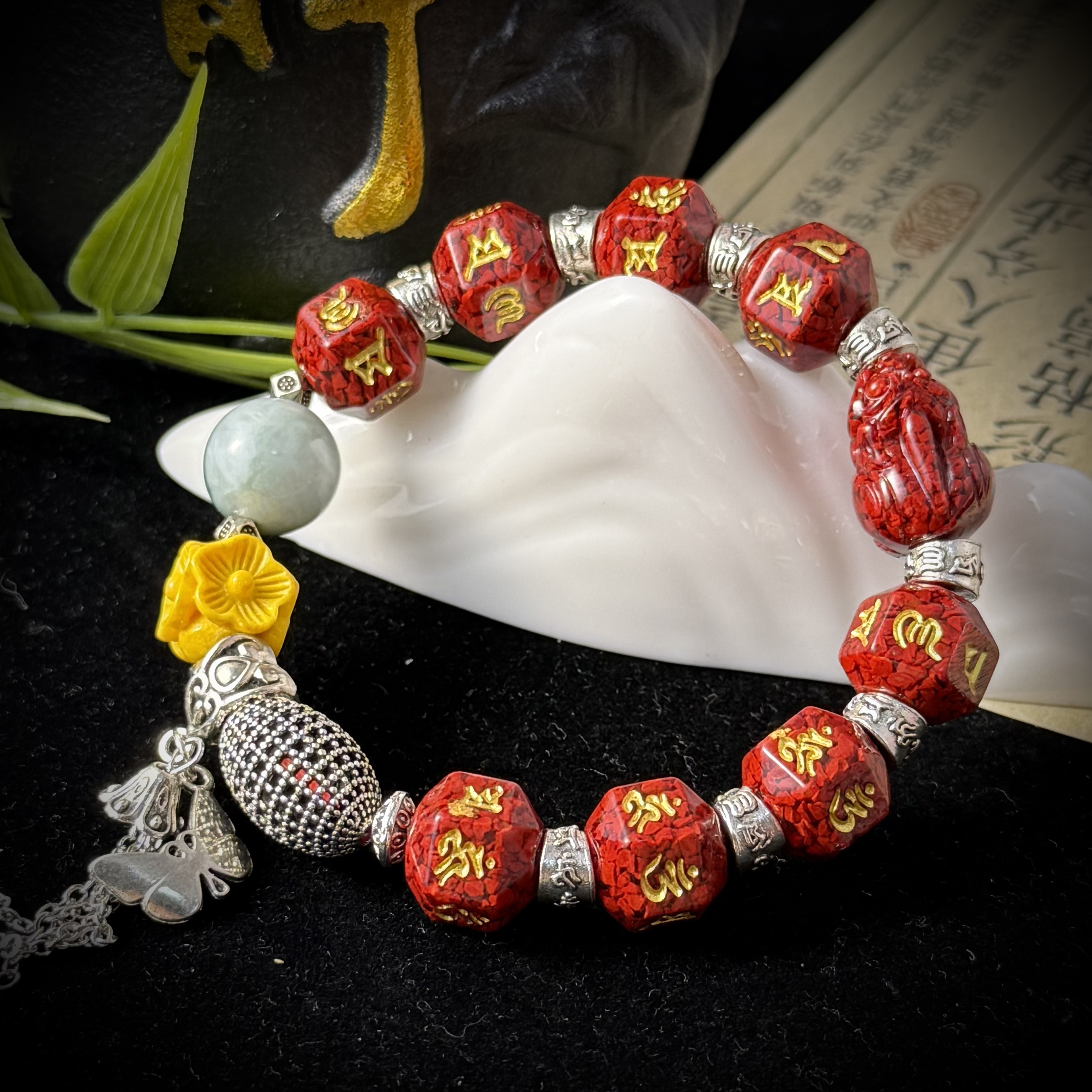 天然辰砂【老佛爷】8102-辰砂六字真言手链12mm