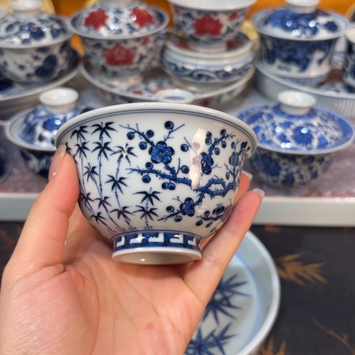 杯子………………………………………………