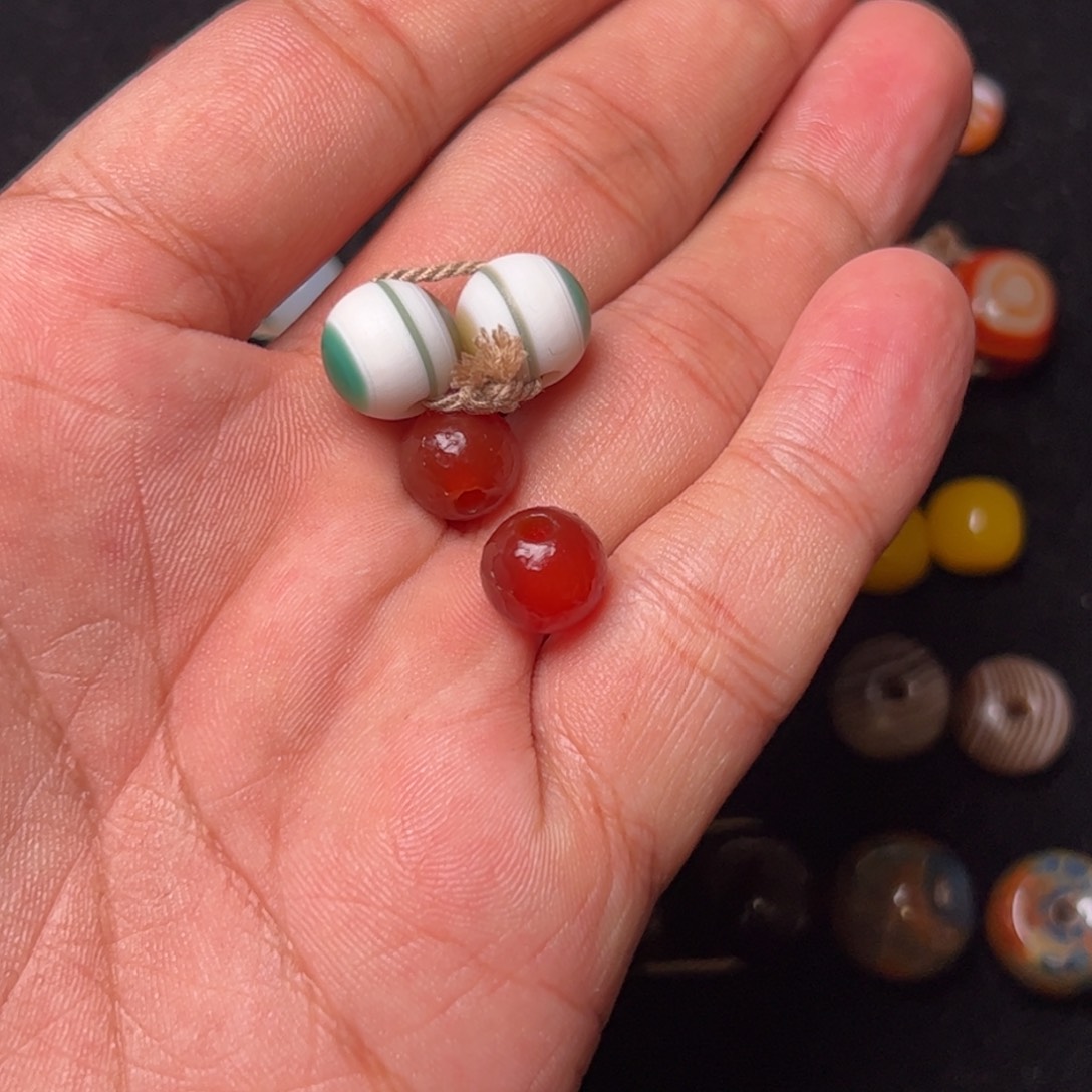 盛***.玛瑙/玉髓未镶嵌配饰