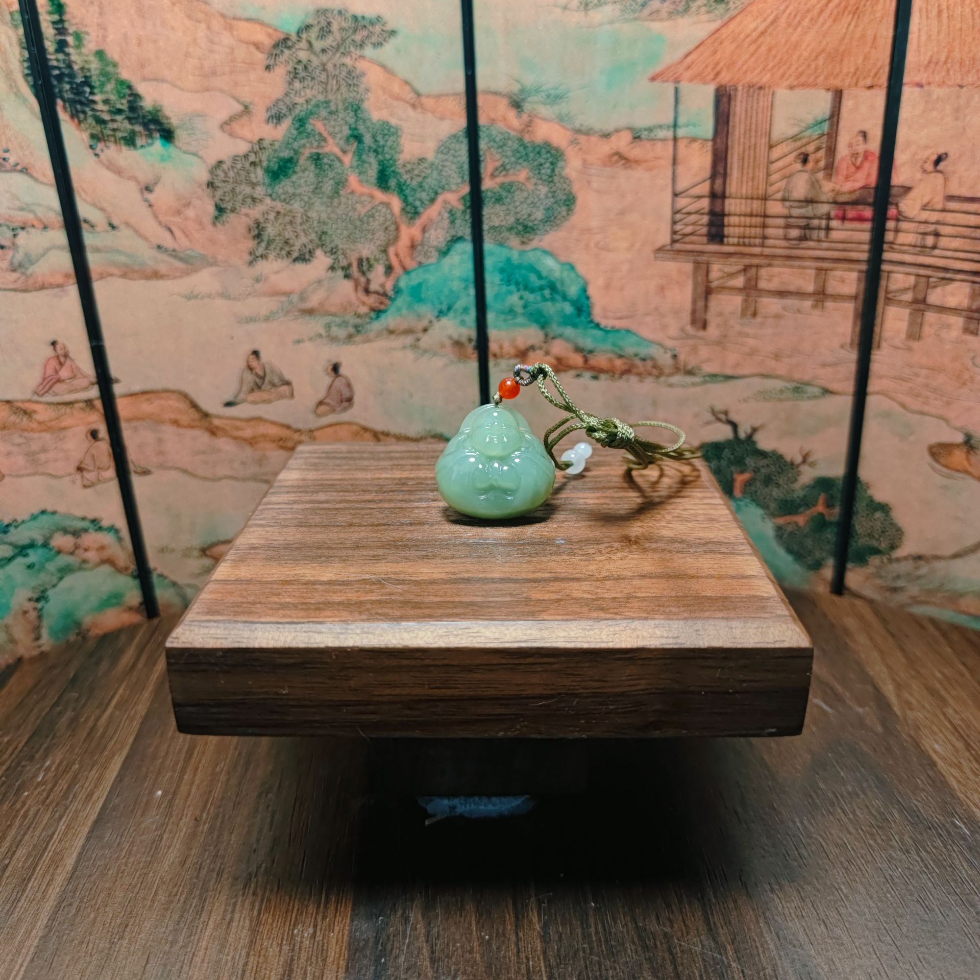 F和田玉抱抱佛吊坠5109