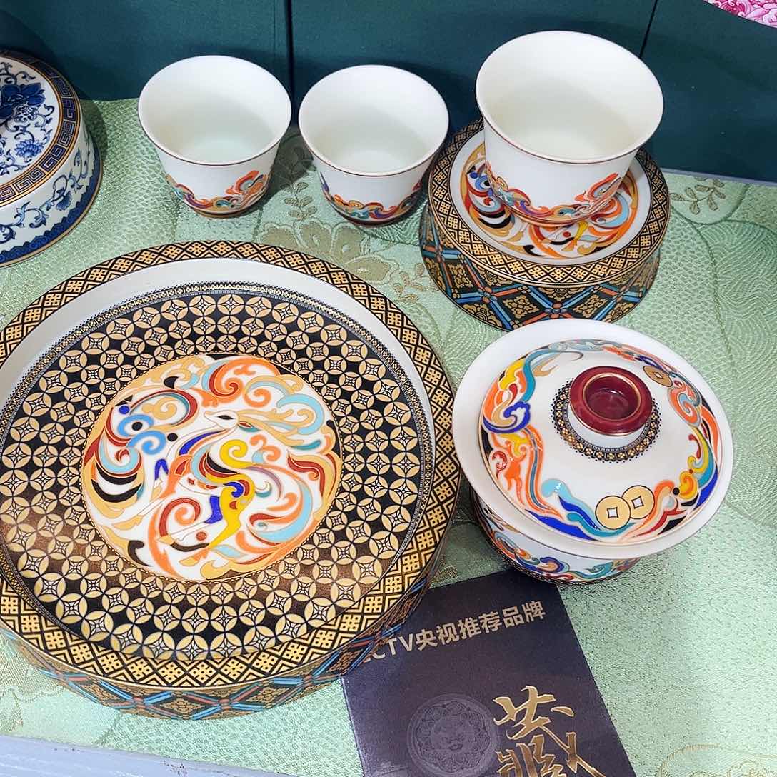 景德陶瓷景德陶瓷