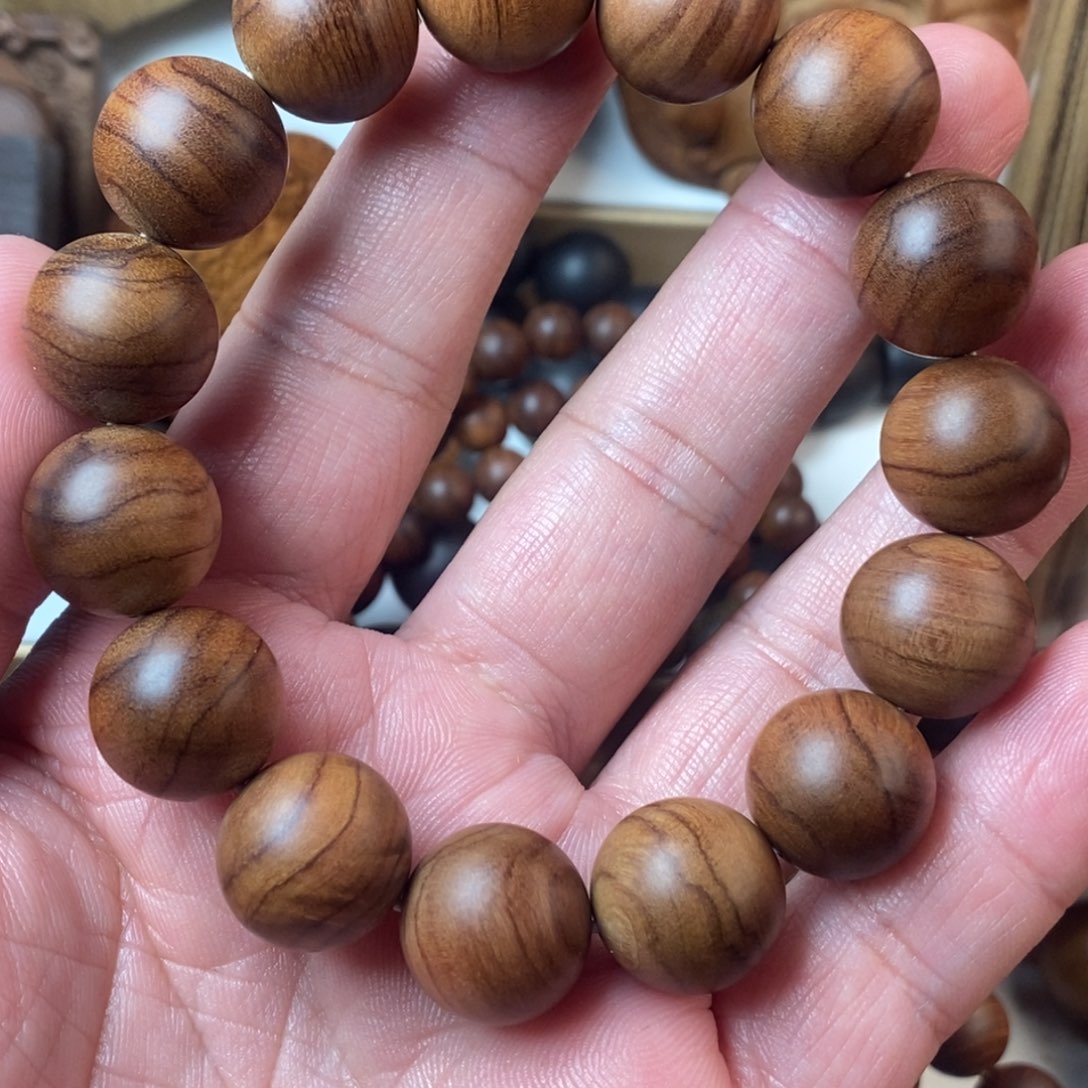 檀香木其他子**生老山檀香15圆珠供奉