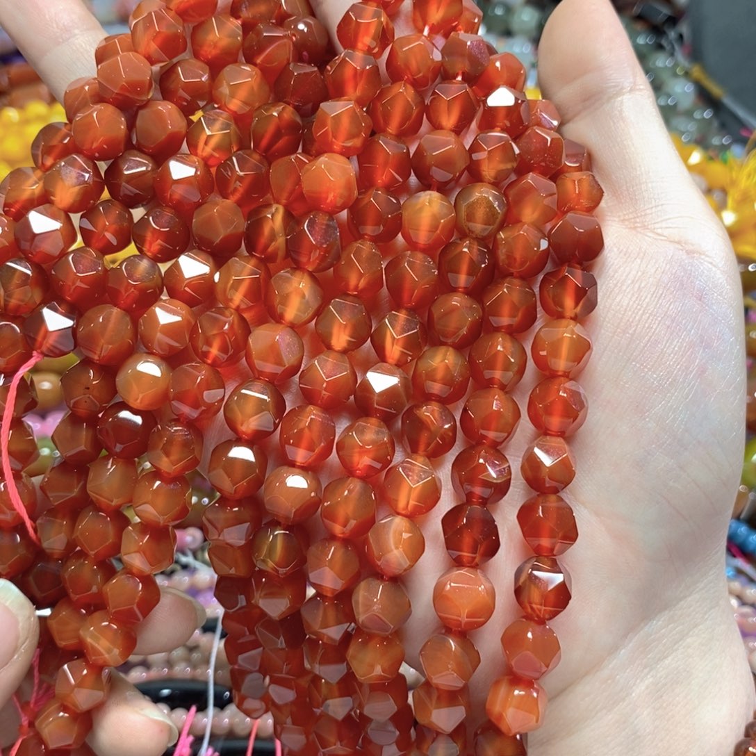 玛瑙/玉髓未镶嵌珠宝半成品红玛瑙万切一条卡10mm