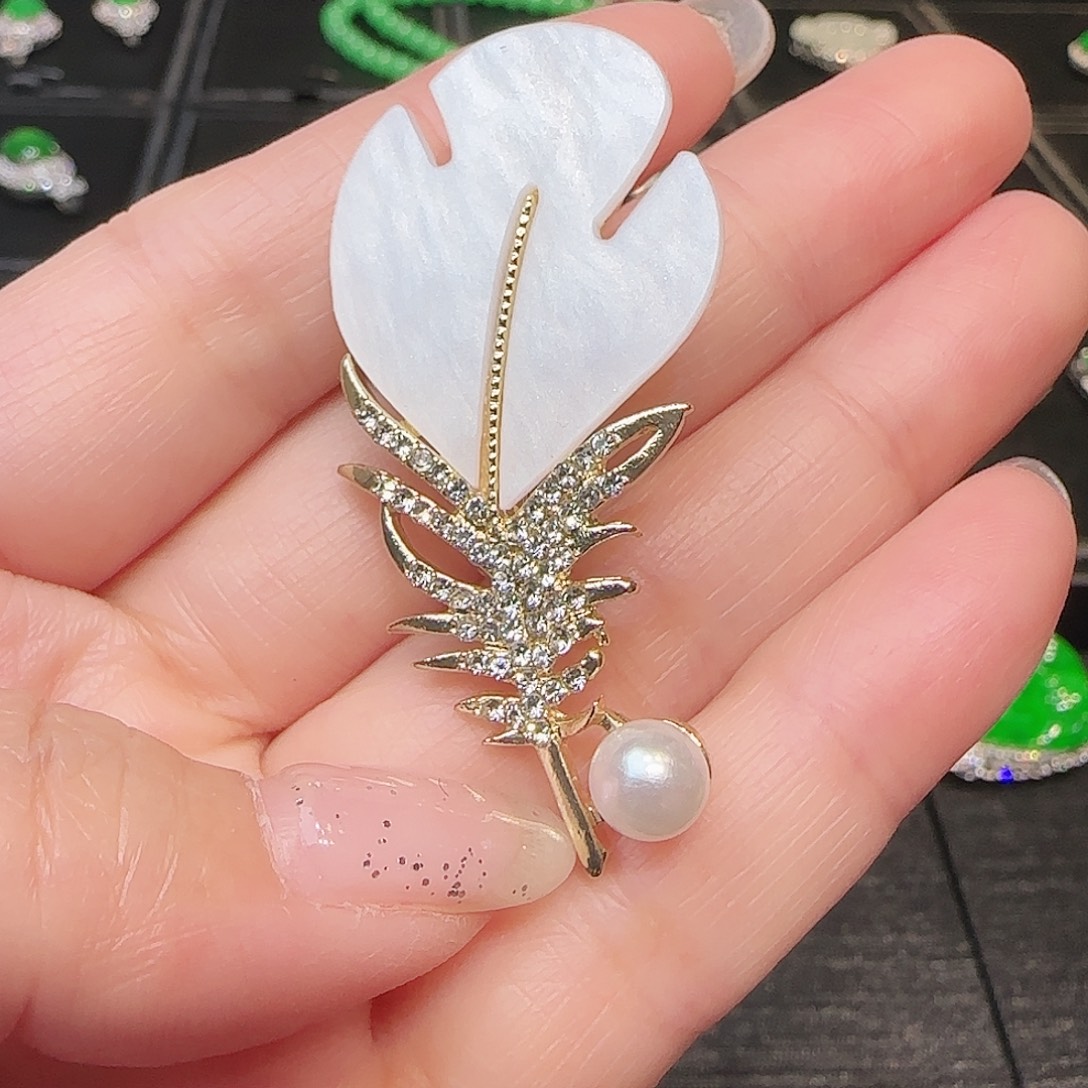 未镶嵌淡水珍珠胸饰