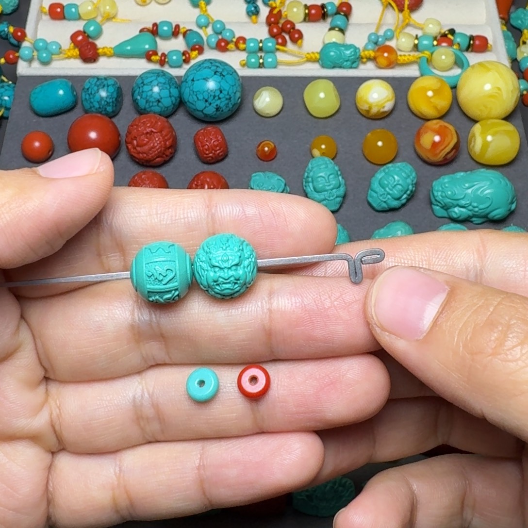 非金属大黑天12.六字一个，隔片2红2绿