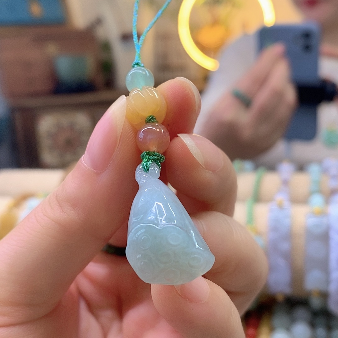 翡翠未镶嵌挂件翡翠手机链
